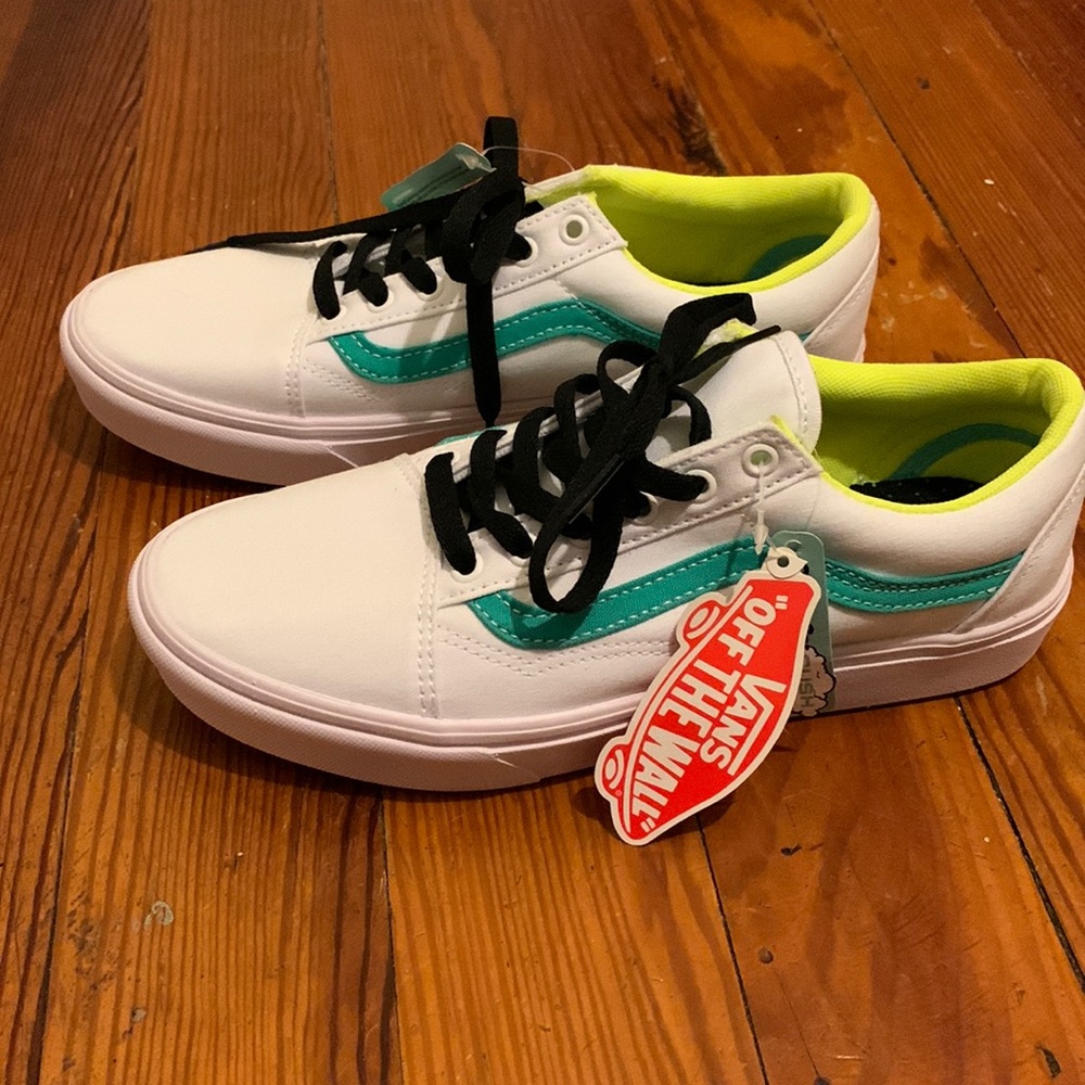 Vans Old Skool Comfycush Atlantis/white sneakers youth size 6.5 /women's size 8